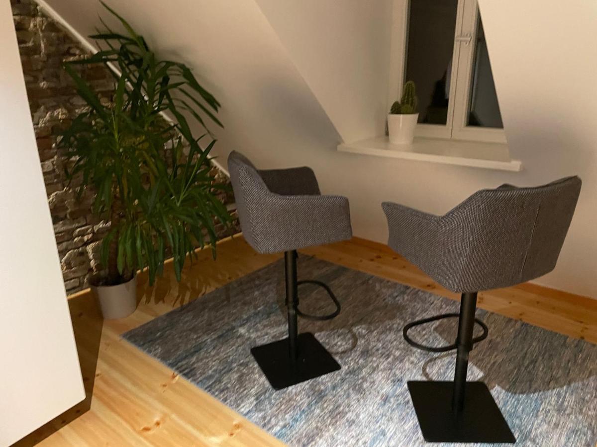 Voh Super Exklusives Loft, Zentral, Smart-Tv, Parkplatz Apartment Военщраус Екстериор снимка
