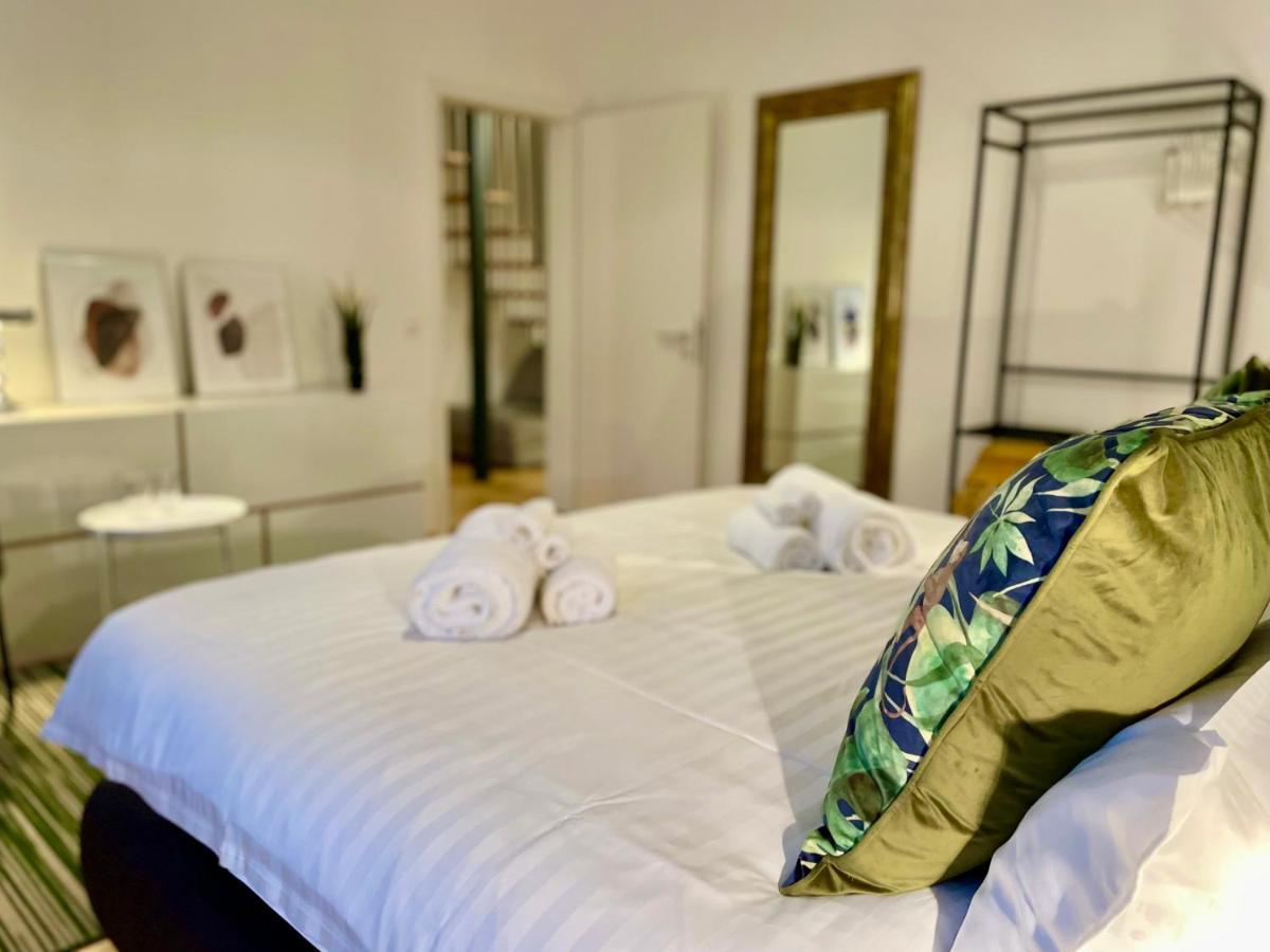 Voh Super Exklusives Loft, Zentral, Smart-Tv, Parkplatz Apartment Военщраус Екстериор снимка